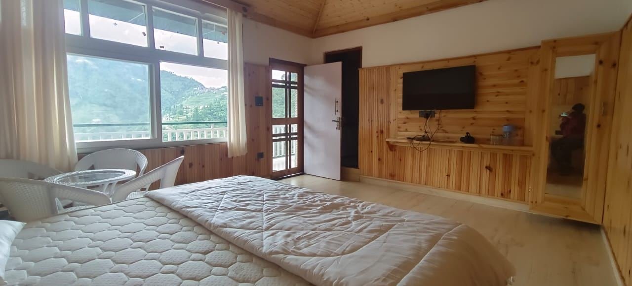 Super Deluxe Room at Hotel Garden Cottage and Resort Dhanaulti